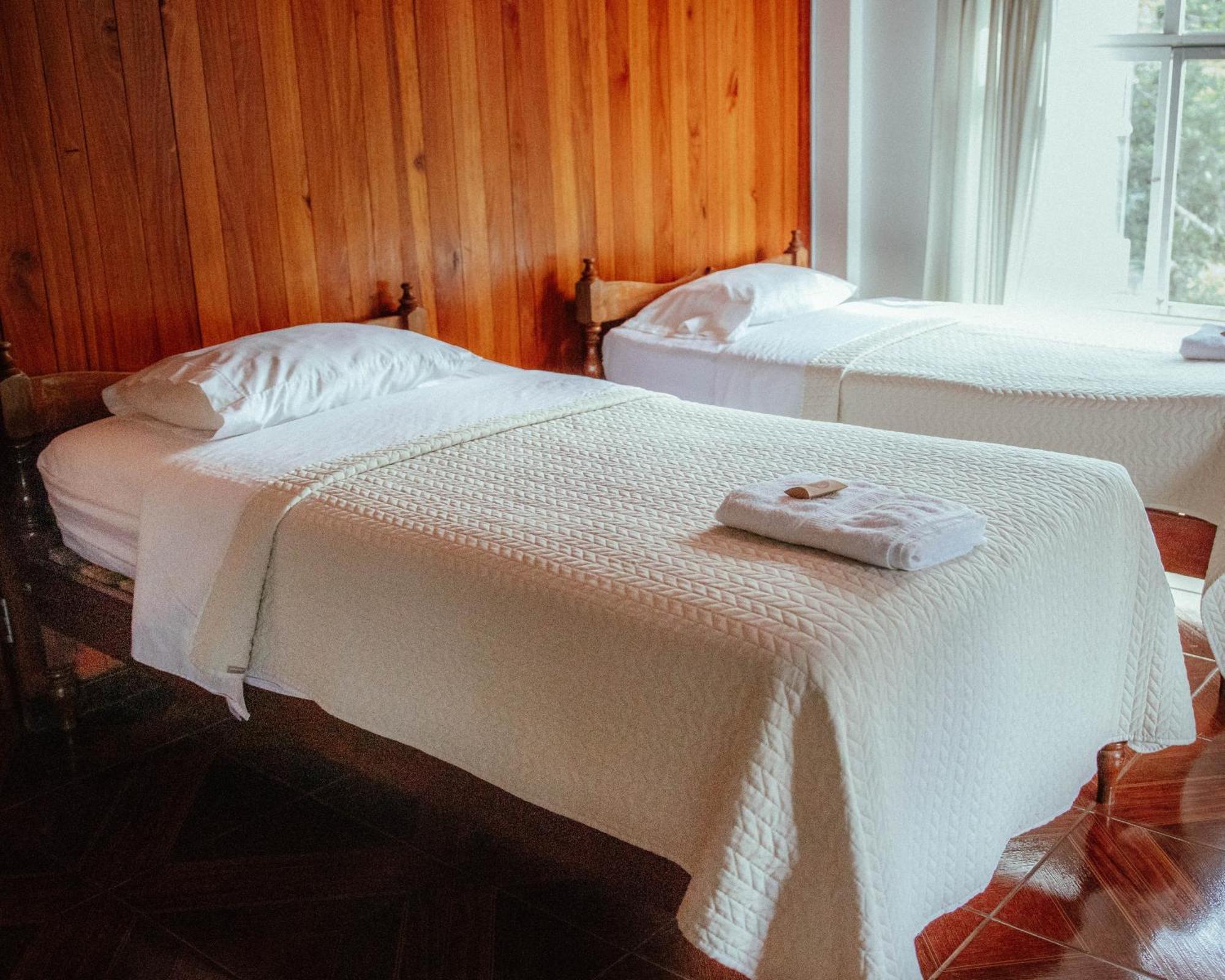 Albergue Turistico Gstir Pozuzo 外观 照片