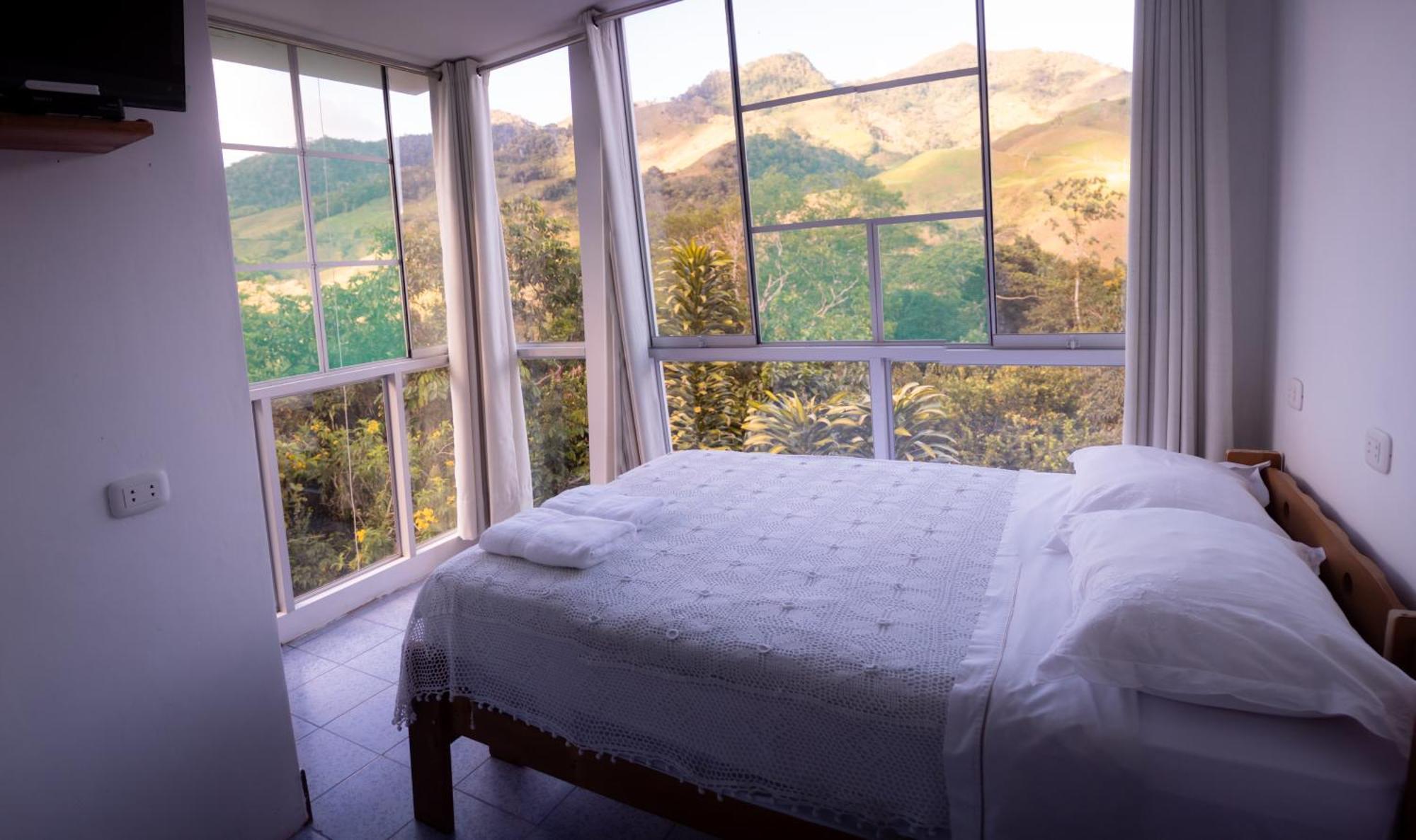 Albergue Turistico Gstir Pozuzo 客房 照片
