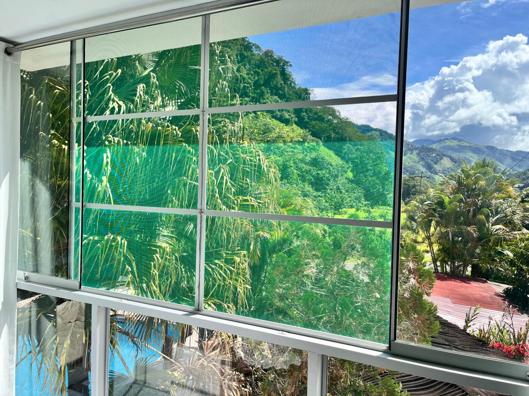 Albergue Turistico Gstir Pozuzo 外观 照片